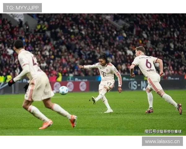 拜仁中场控场能力下滑，表面强势难掩节奏混乱