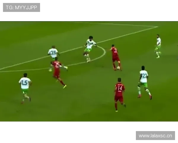 维拉蒂与布斯克茨：控球中枢的球权分配与防守参与度分化