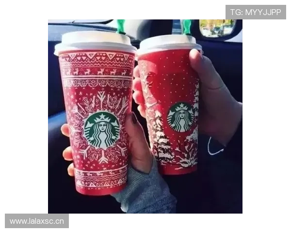 莱万每天吃秤上称的牛排，自律到连冰箱都分训练日和休息日